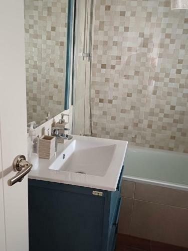 Lyrioshomes Apartamento Filpo Rojas , Sevilla