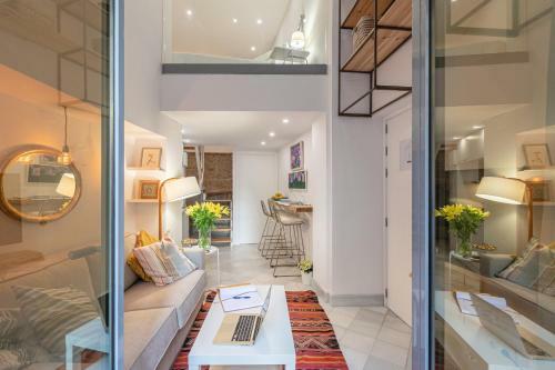 Apartamento Loft Duplex Sevilla Wall
