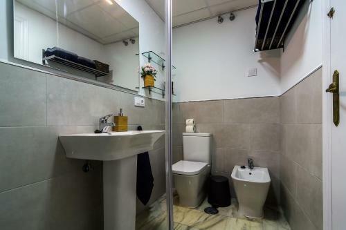 More Center Apartment