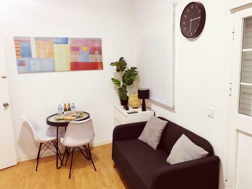 Apartamento �tico Estudio Con Terraza - Centro Sevilla
