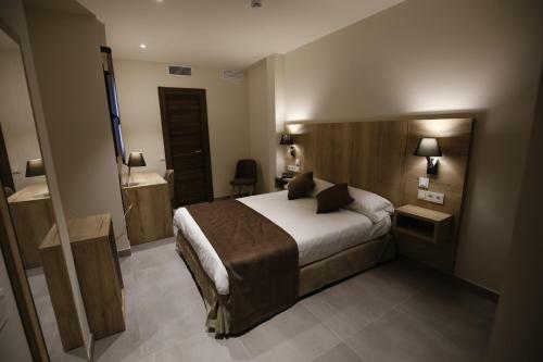 Hotel Av La Florida