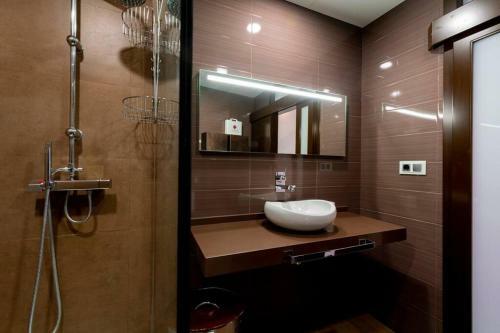 Fr26 Luxurious Apartment, 2 Minutes From Cathedral
