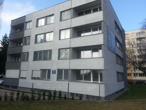 Albergue Noclegi Suse?