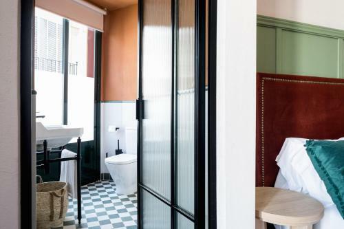 The Honest Hotel