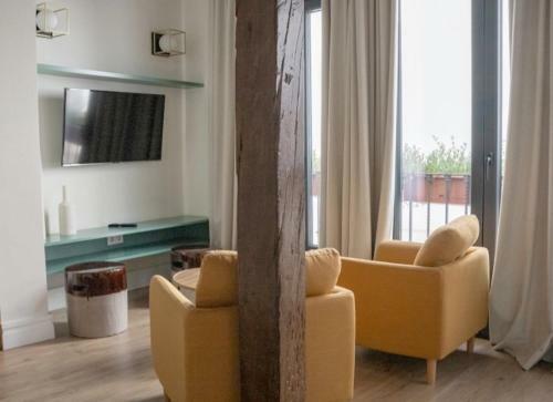 The Honest Hotel