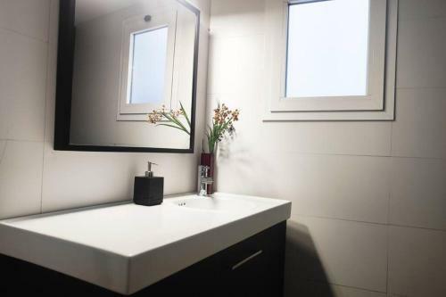 Apartamento El Duque Blanco.aut�ntica Sevilla.centro.con Patio