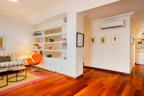 Apartamento Amplio Y Luminoso-2d 2b-triana