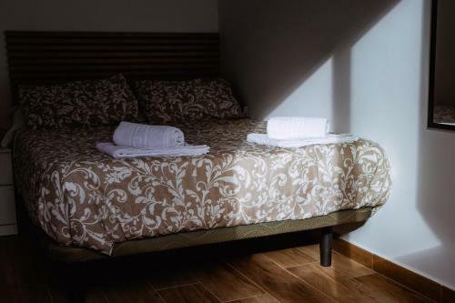 Triana Riverside Guesthouse