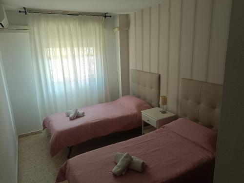Apartamento Piso Para 6 Junto Al Acueducto. A Pasos Del Centro
