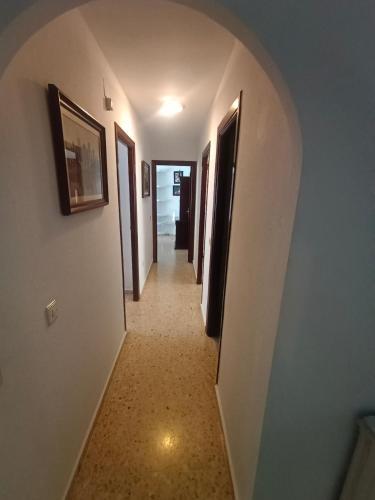 Apartamento Piso Para 6 Junto Al Acueducto. A Pasos Del Centro