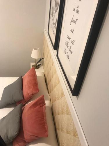 Apartamento En Triana: Junto San Jacinto Parking Opcional
