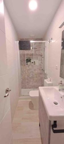 Apartamento En Triana: Junto San Jacinto Parking Opcional