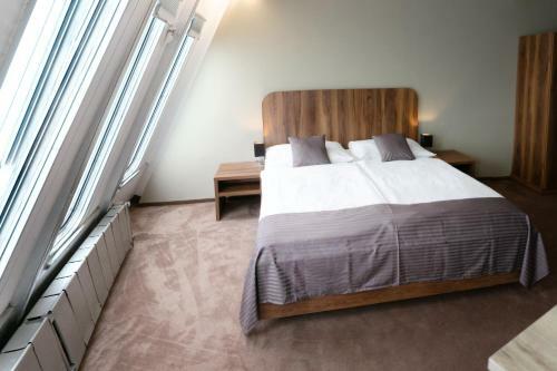 Hotel Je?t?d