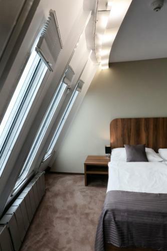 Hotel Je?t?d
