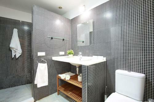 Apartamento Nuevo Estudio Centro Sevilla. Ac/wifi Castellar 56