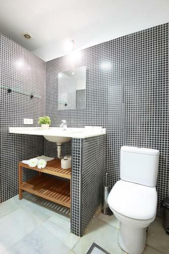 Apartamento Nuevo Estudio Centro Sevilla. Ac/wifi Castellar 56