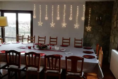 Fant�stico Chalet Para Familias Y Grupos