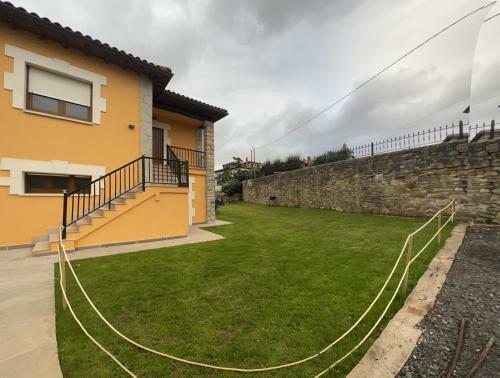 Apartamentos El Roju