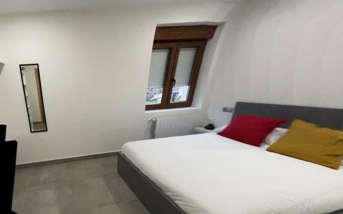 Apartamentos El Roju