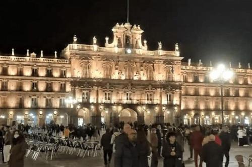 Chalet Urbano En Salamanca