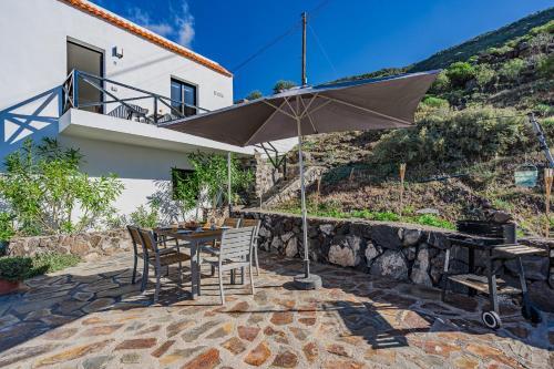 Sea View House Pride & Joy - Adults Only