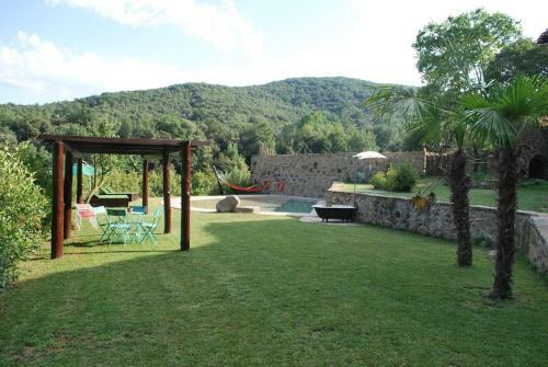 Villa Huge Charming Manor House. Waterfall & Volcanoes