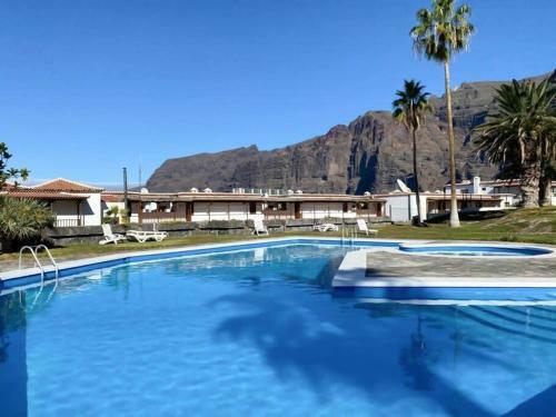 Apartamento Calle Tamara 2-9