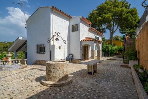 Villa Homeholidaysrentals Erandi - Costa Barcelona