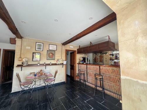 Hostal Posada La Fontana