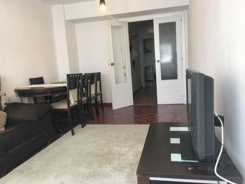 Apartamento Piso Centro Con Parking Cerca