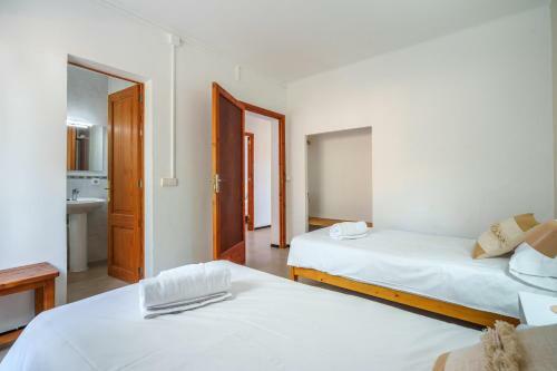 Can Pubila White Beach