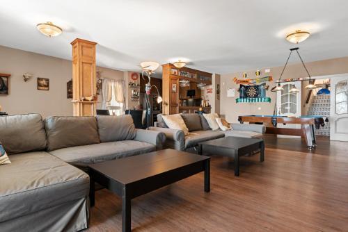 Villa Breathtaking Mansion With Pool - Ref 85