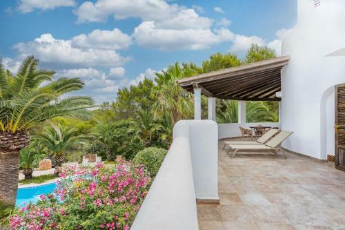 Apartment Oasis Cala Santanyi With Shared Pool