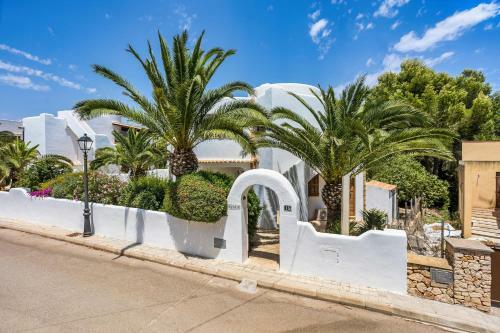 Apartment Oasis Cala Santanyi With Shared Pool