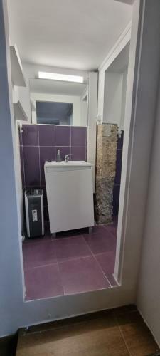 T�pica Casa De Piedra