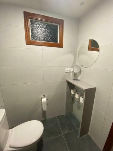 Apartamento Piso Grande Y Muy Luminoso