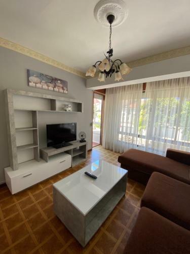 Apartamento Piso Grande Y Muy Luminoso