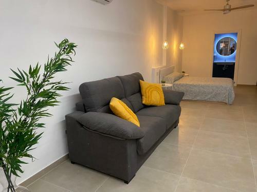 Hostal Santa Pola Suites