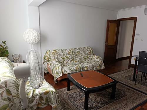 Apartamento Centro. Bah�a. Estaciones.