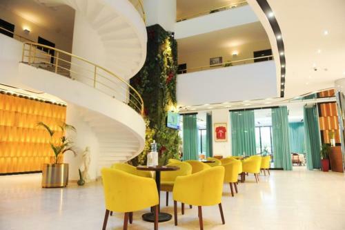 Hotel Leonardo