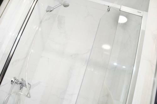 Nuevo Apartamento de 3 Dormitorios En Calle Alta