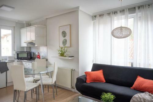C�ntrico Y C�modo Apartamento Con Parking Privado