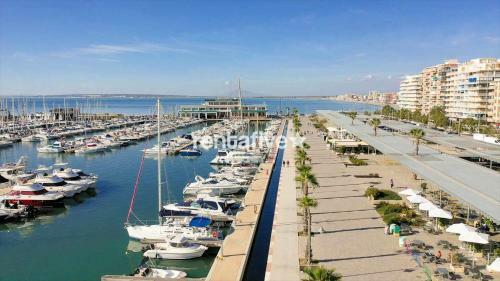 Apartamento Rentafive Nuevo Parking AA Ascensor