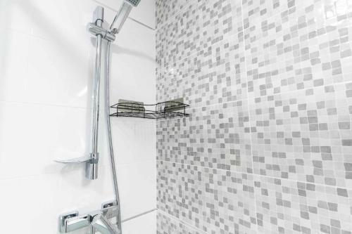 Apartamento Rentafive Nuevo Terraza AA 2 Min Paseo