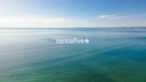 Rentafive Apartamento Acuario Piscina AA
