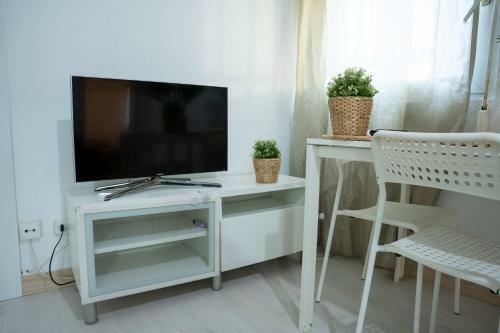 City Town Apartment