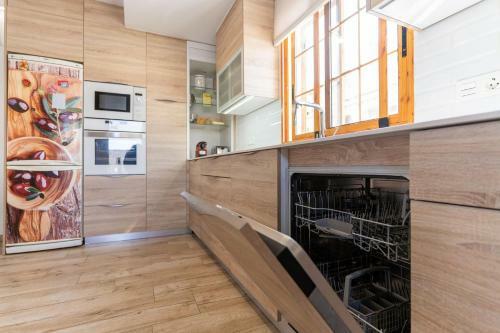 Apartamento Rentafive 8pax Terraza 1min Playa