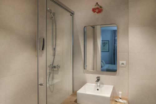 Le Petit Apartamentos