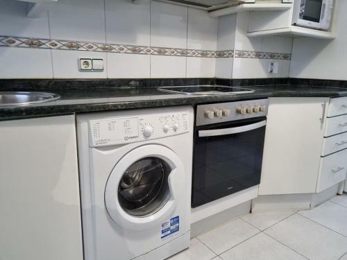 Apartamento C01a04 C�ntrico 4 Dormitorios