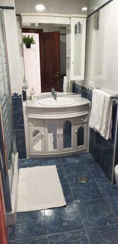 Apartamento C�ntrico Con Parking